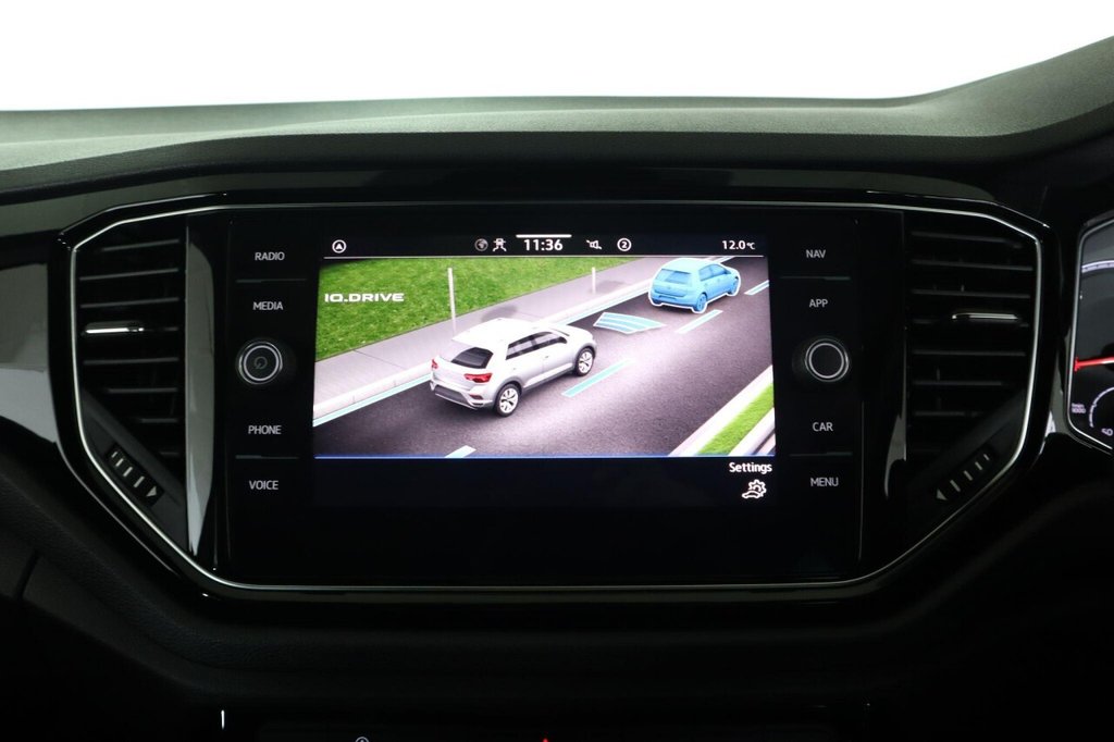 Used Volkswagen T-Roc 2021 for sale - 77287450: Photo 43