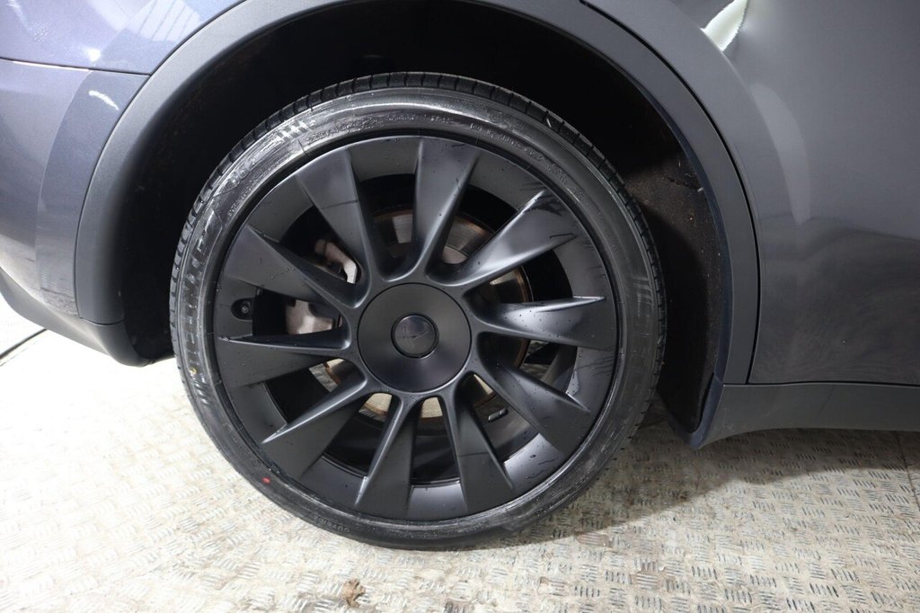 Used Tesla Model Y 2023 for sale - 77464104: Photo 22