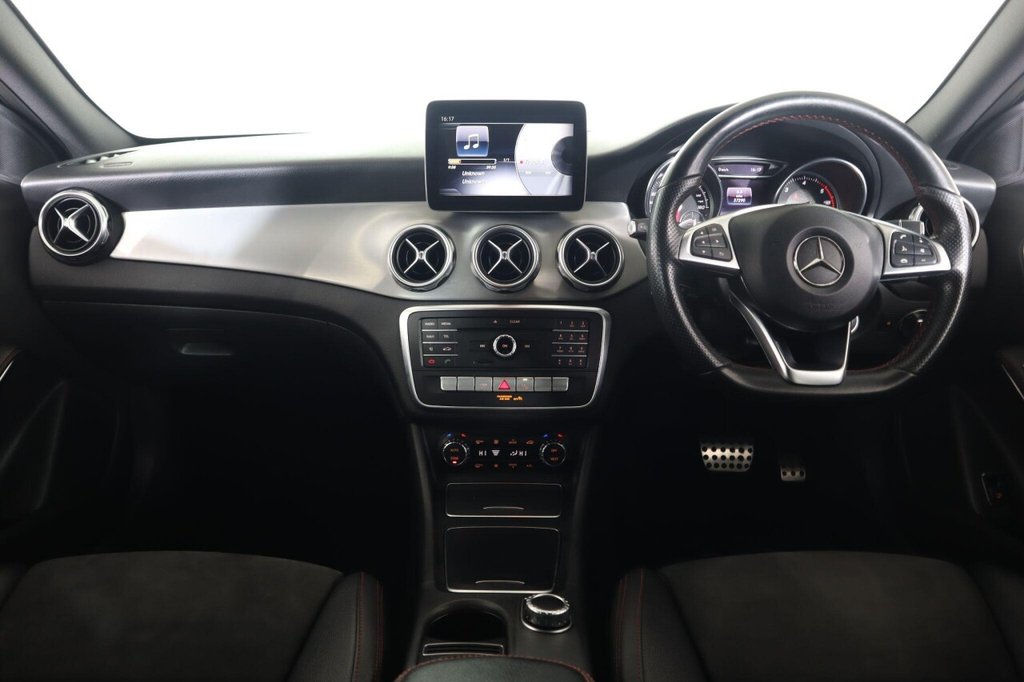 Used Mercedes-Benz GLA 2018 for sale - 77880173: Photo 12