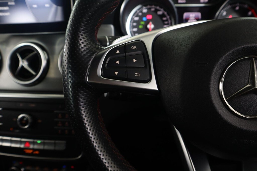 Used Mercedes-Benz GLA 2018 for sale - 77880173: Photo 17