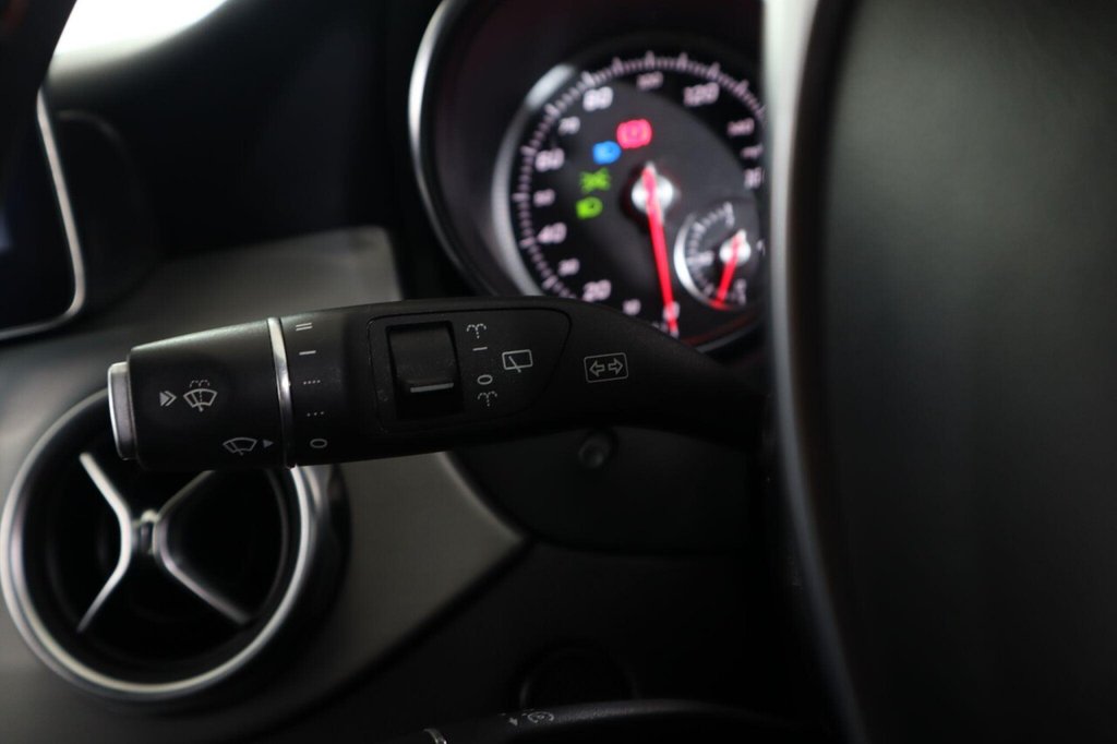 Used Mercedes-Benz GLA 2018 for sale - 77880173: Photo 19