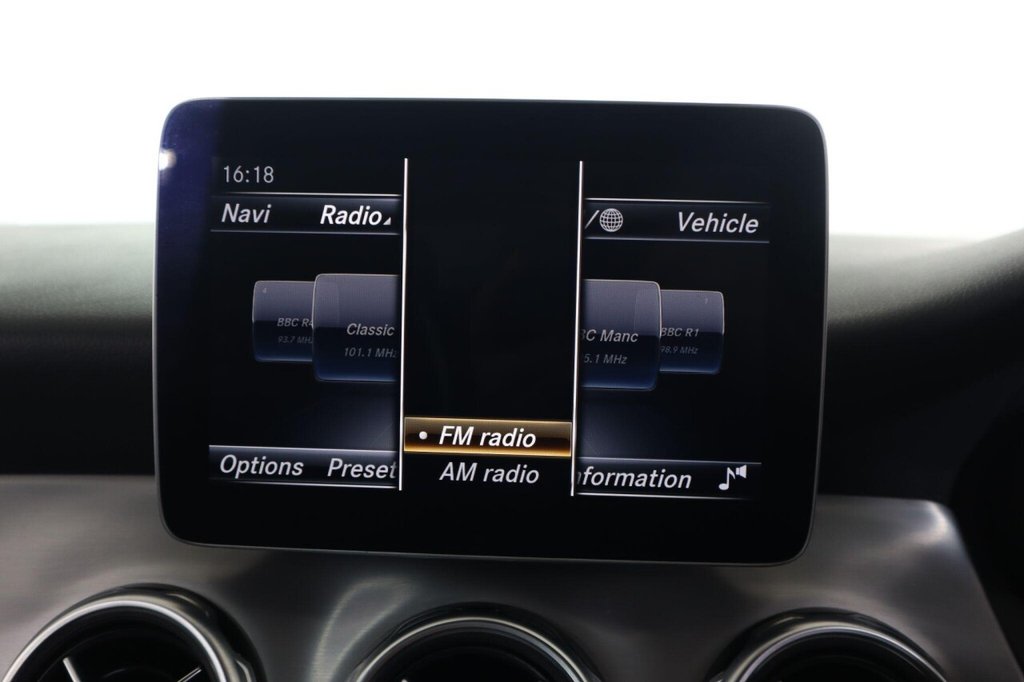 Used Mercedes-Benz GLA 2018 for sale - 77880173: Photo 32