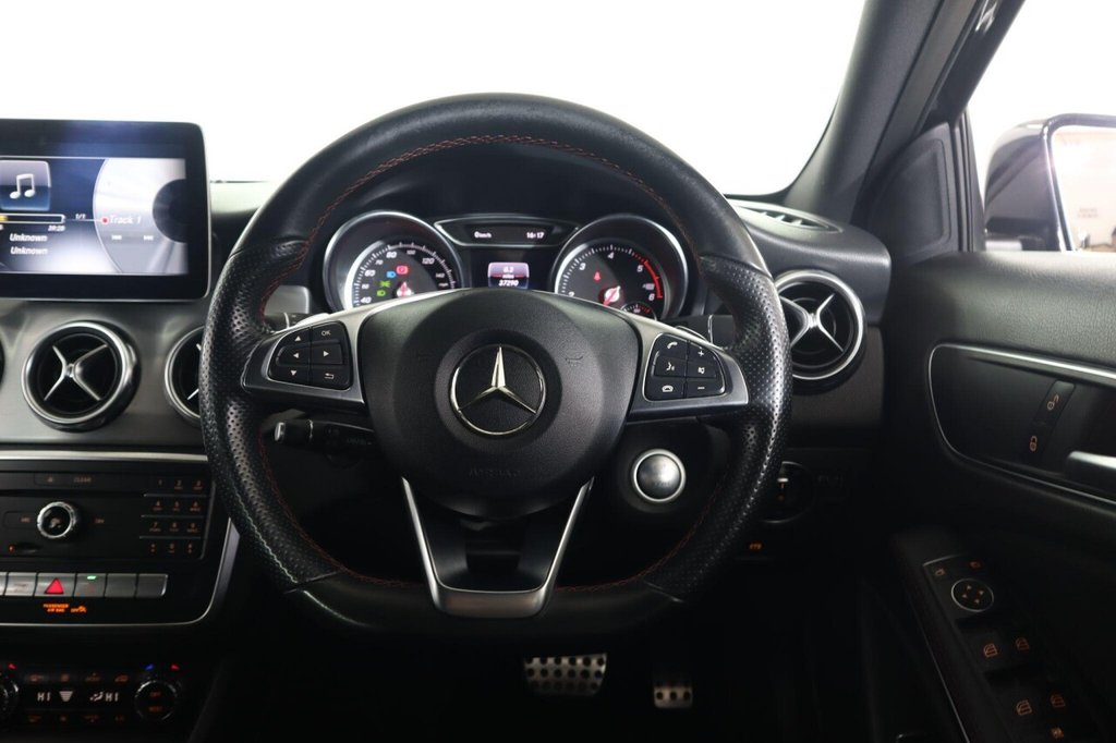 Used Mercedes-Benz GLA 2018 for sale - 77880173: Photo 49