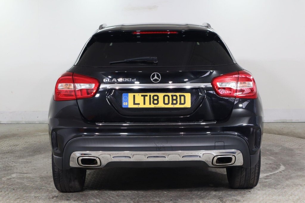 Used Mercedes-Benz GLA 2018 for sale - 77880173: Photo 8