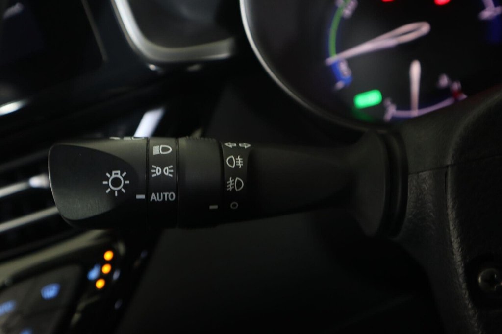 Used Toyota C-HR 2022 for sale - 76376060: Photo 20