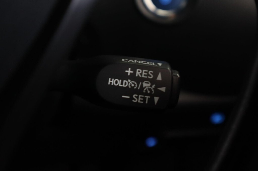 Used Toyota C-HR 2022 for sale - 76376060: Photo 21