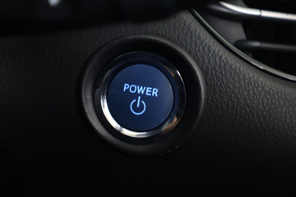Used Toyota C-HR 2022 for sale - 76376060: Photo 22