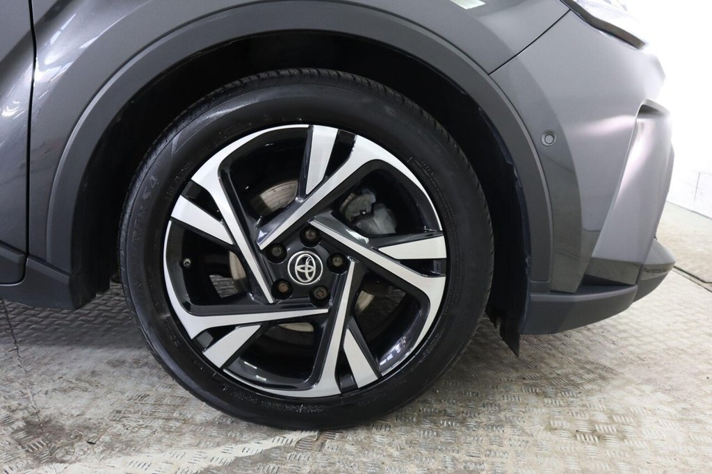 Used Toyota C-HR 2022 for sale - 76376060: Photo 30