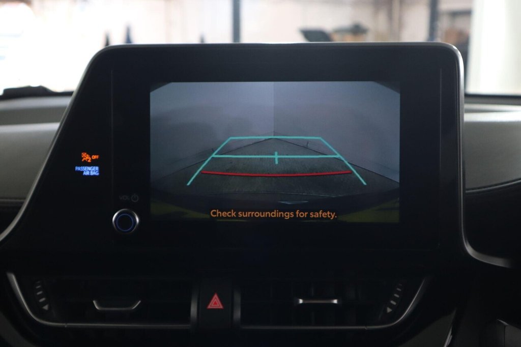 Used Toyota C-HR 2022 for sale - 76376060: Photo 44