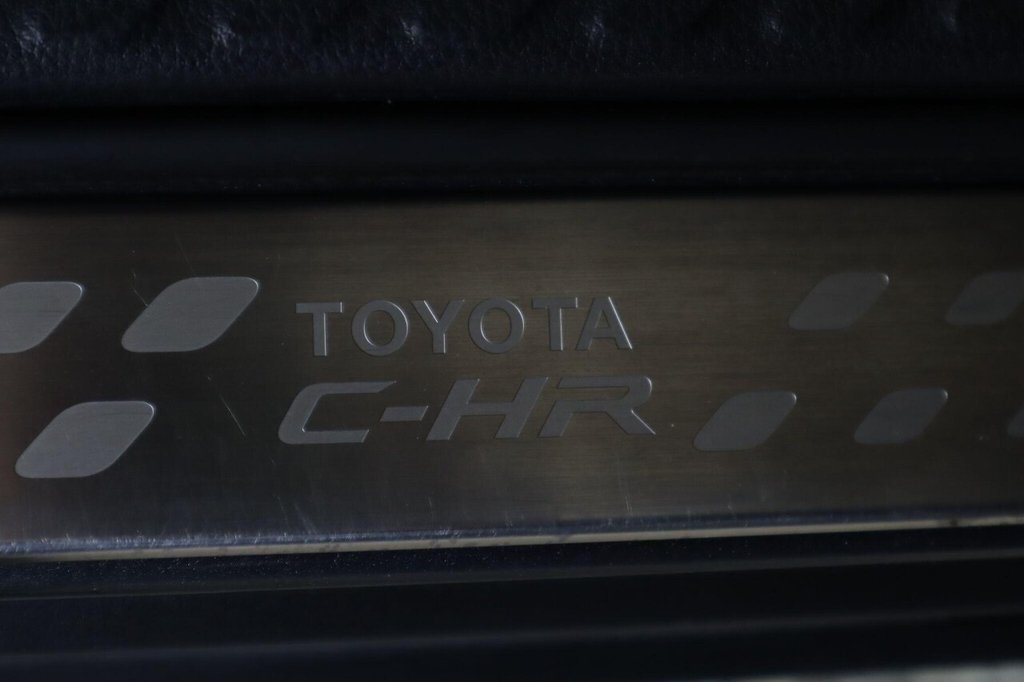 Used Toyota C-HR 2022 for sale - 76376060: Photo 50