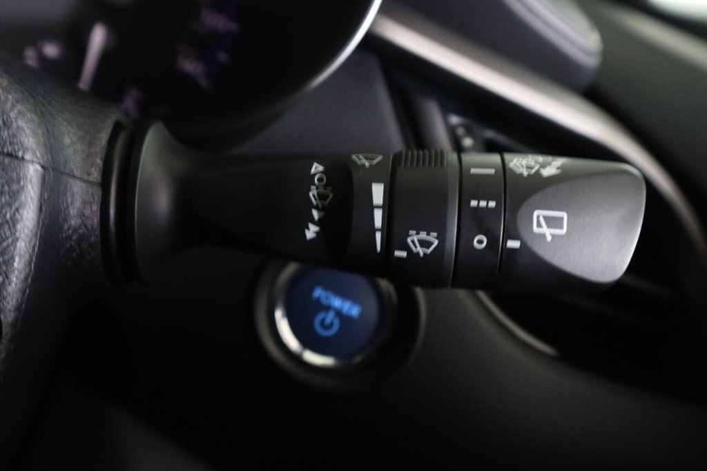 Used Toyota C-HR 2023 for sale - 76914788: Photo 19