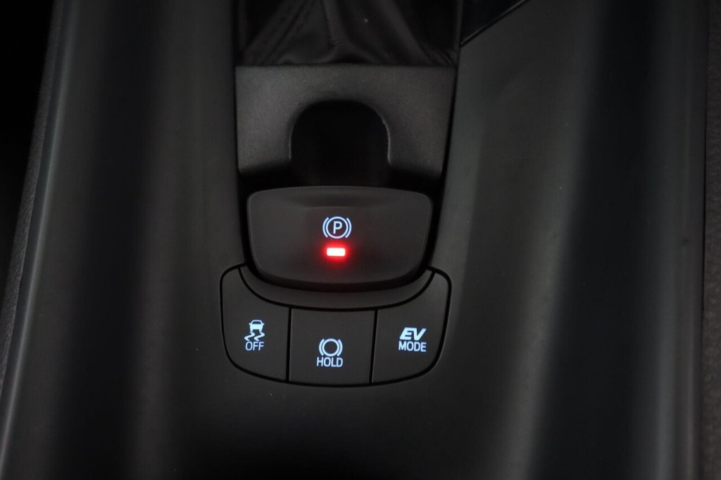 Used Toyota C-HR 2023 for sale - 76914788: Photo 23