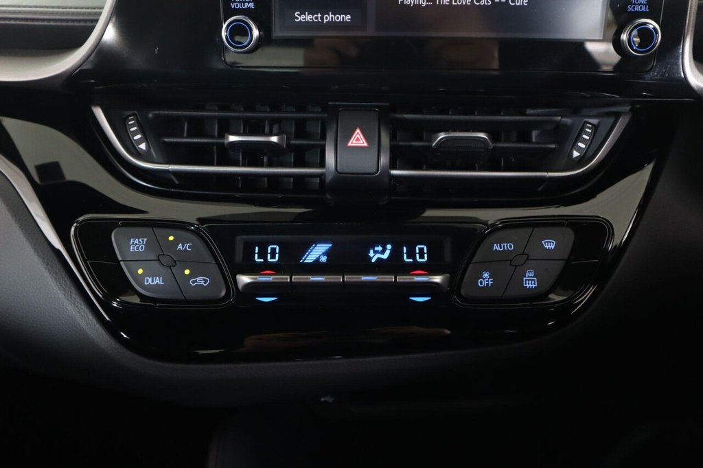 Used Toyota C-HR 2023 for sale - 76914788: Photo 44