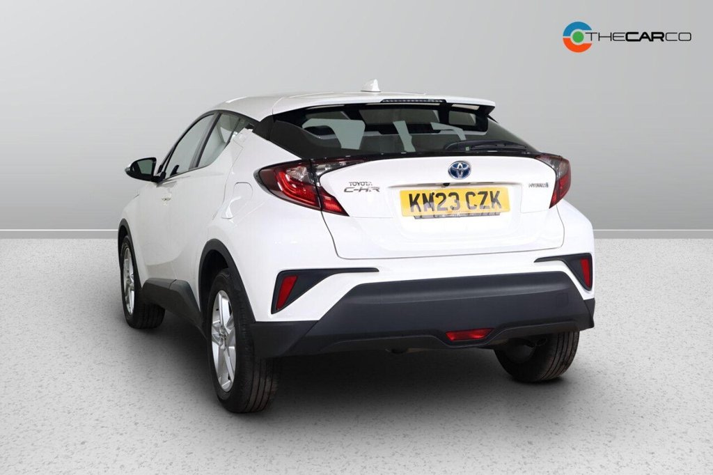 Used Toyota C-HR 2023 for sale - 76914788: Photo 5
