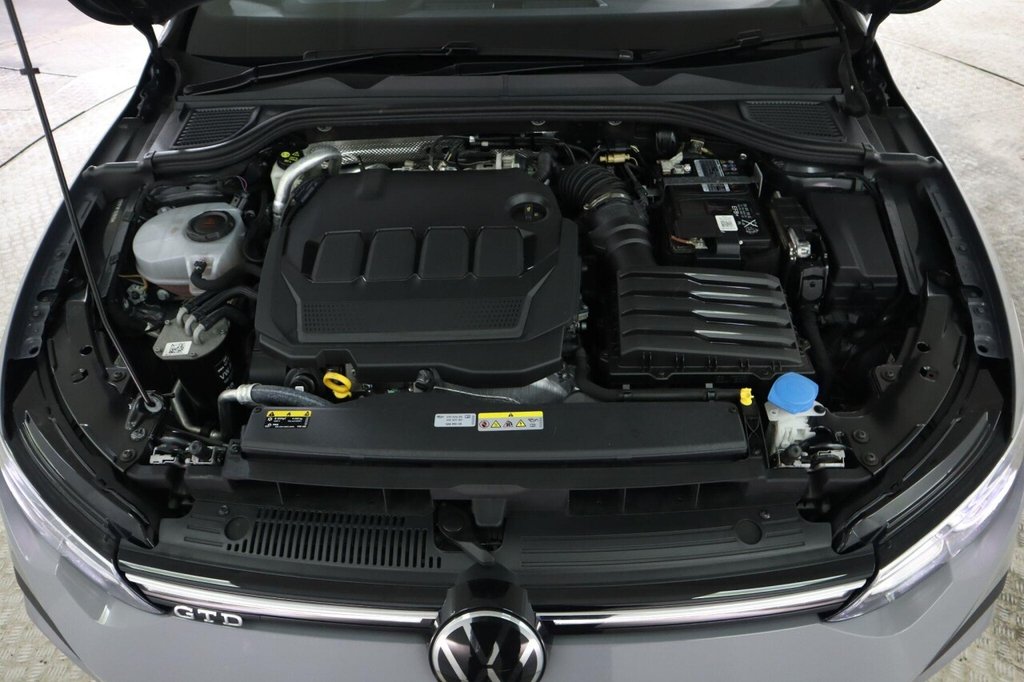 Used Volkswagen Golf 2023 for sale - 76256260: Photo 26