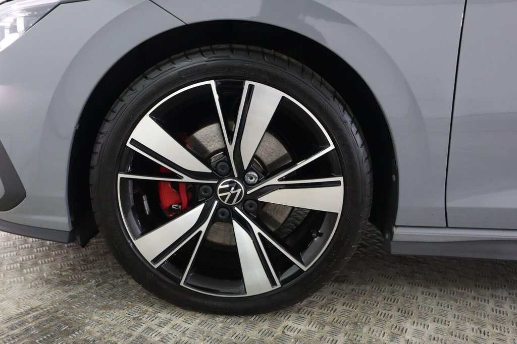 Used Volkswagen Golf 2023 for sale - 76256260: Photo 30