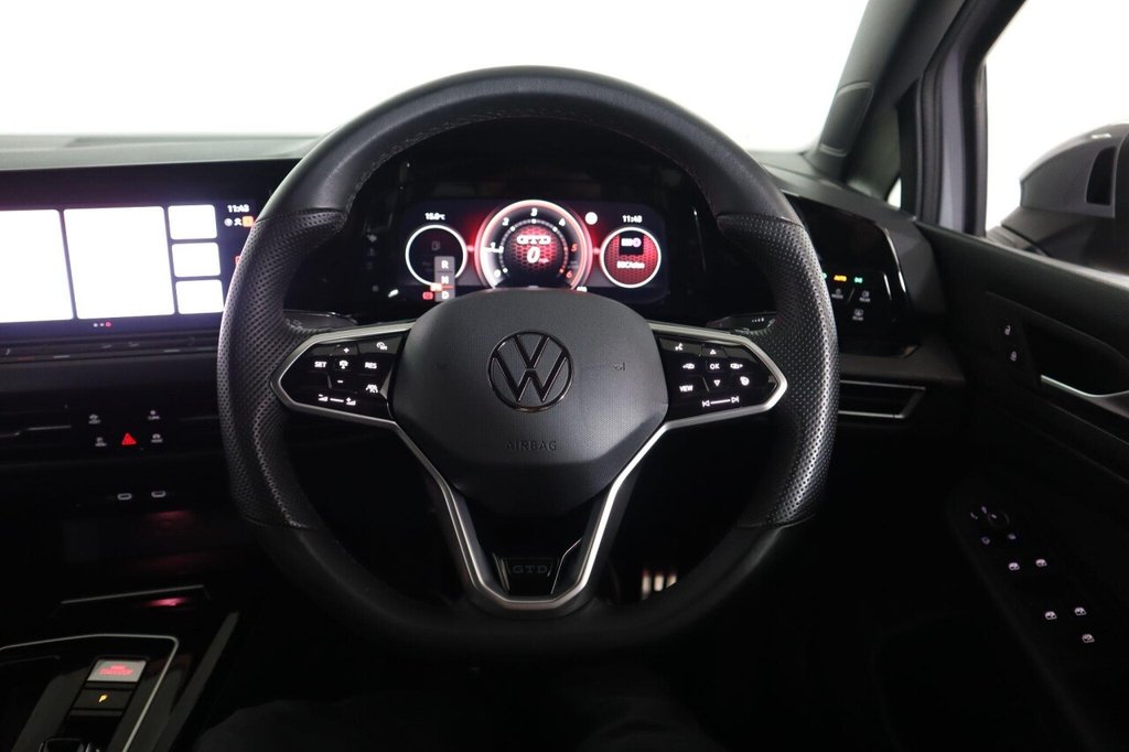 Used Volkswagen Golf 2023 for sale - 76256260: Photo 48