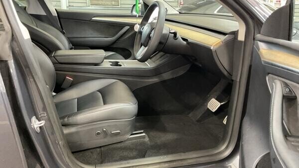 Used Tesla Model Y 2022 for sale - 77765282: Photo 10