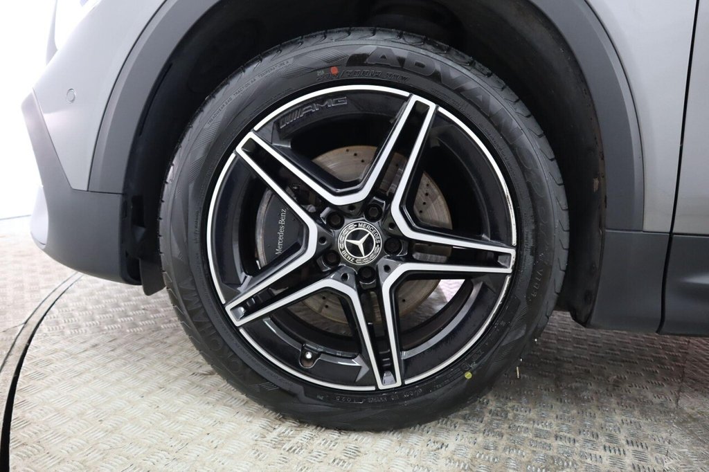 Used Mercedes-Benz GLB 2023 for sale - 76986137: Photo 12