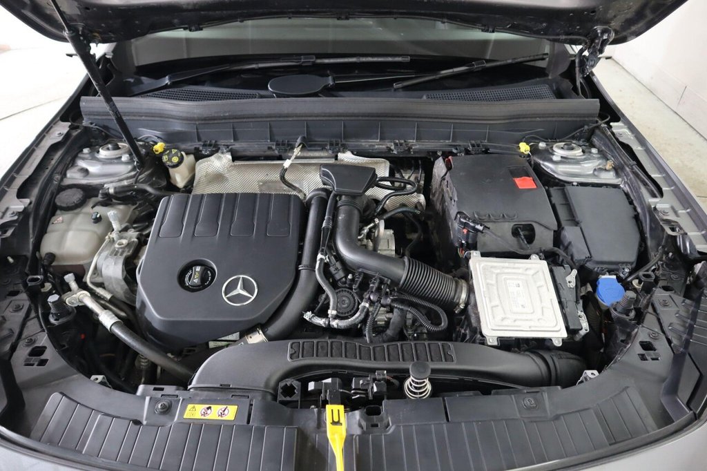 Used Mercedes-Benz GLB 2023 for sale - 76986137: Photo 14