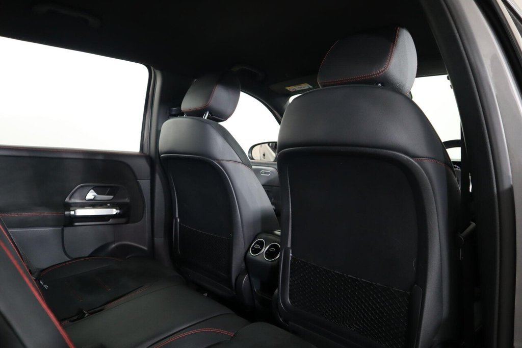 Used Mercedes-Benz GLB 2023 for sale - 76986137: Photo 25