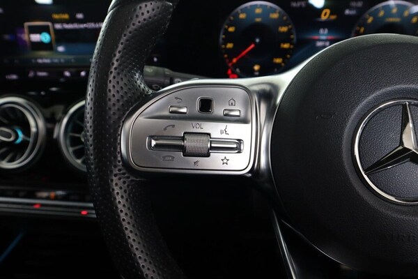 Used Mercedes-Benz GLA 2022 for sale - 76313099: Photo 18