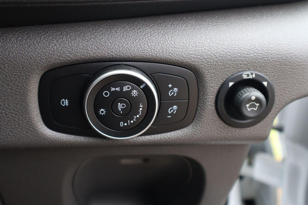 Used Ford Transit 2020 for sale - 76147841: Photo 23