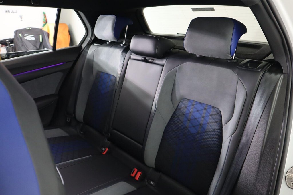 Used Volkswagen Golf 2023 for sale - 77027520: Photo 29