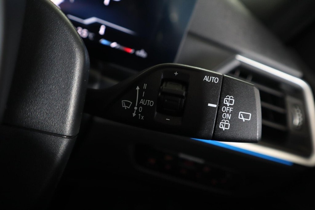 Used BMW 3 Series 2024 for sale - 77111096: Photo 18