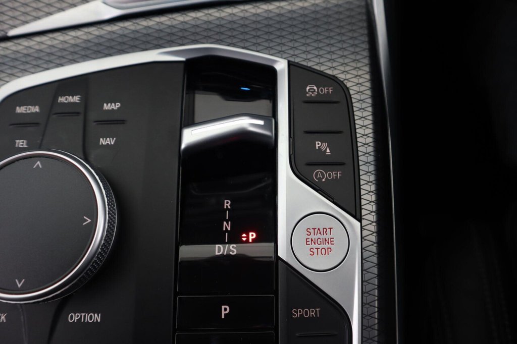 Used BMW 3 Series 2024 for sale - 77111096: Photo 20