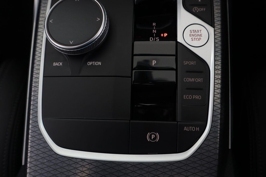 Used BMW 3 Series 2024 for sale - 77111096: Photo 22