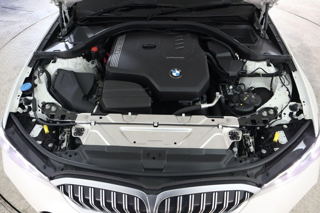 Used BMW 3 Series 2024 for sale - 77111096: Photo 28