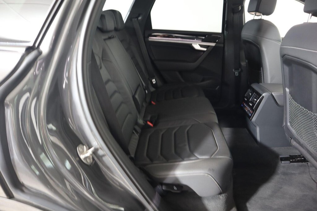 Used Volkswagen Touareg 2023 for sale - 77422465: Photo 14