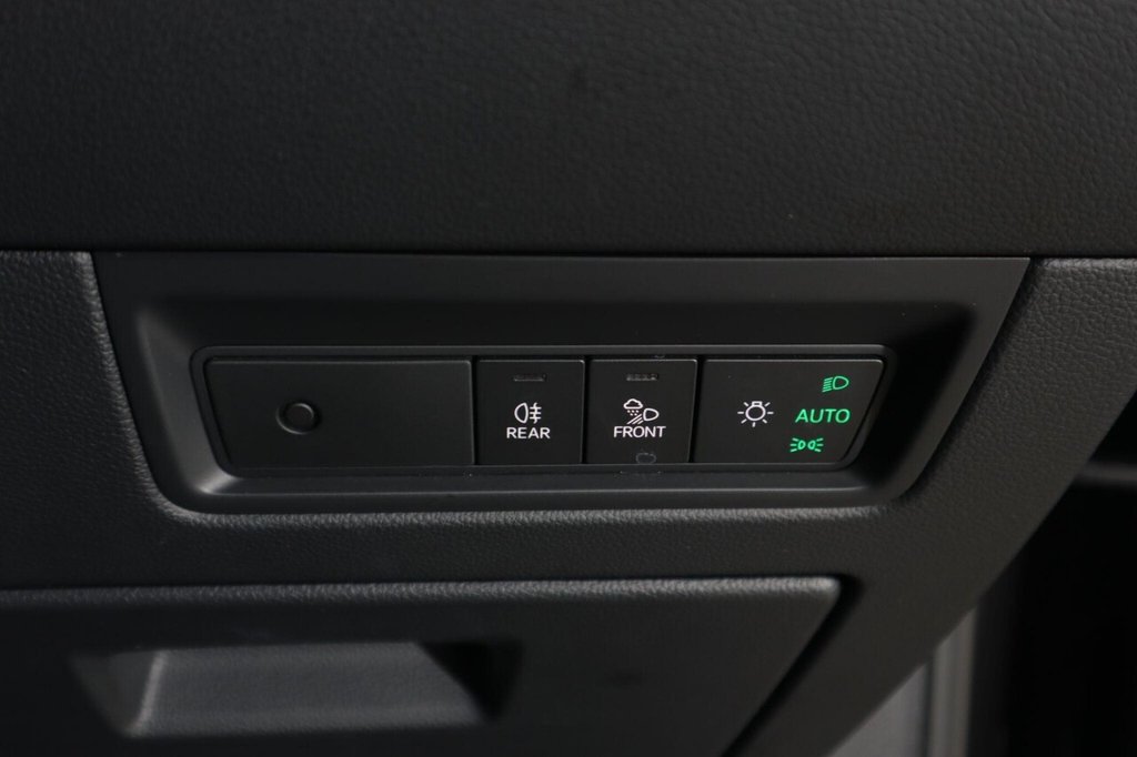 Used Volkswagen Touareg 2023 for sale - 77422465: Photo 25