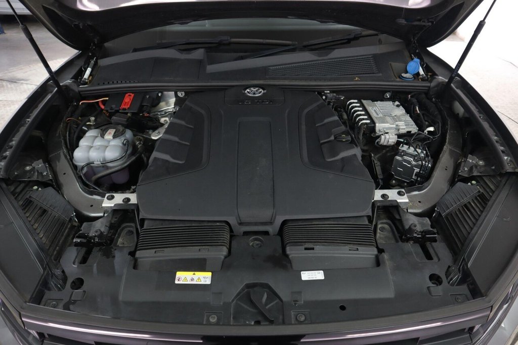 Used Volkswagen Touareg 2023 for sale - 77422465: Photo 31