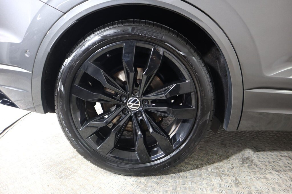 Used Volkswagen Touareg 2023 for sale - 77422465: Photo 33