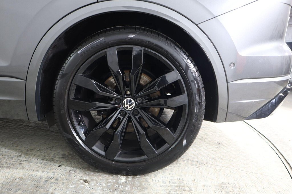 Used Volkswagen Touareg 2023 for sale - 77422465: Photo 34