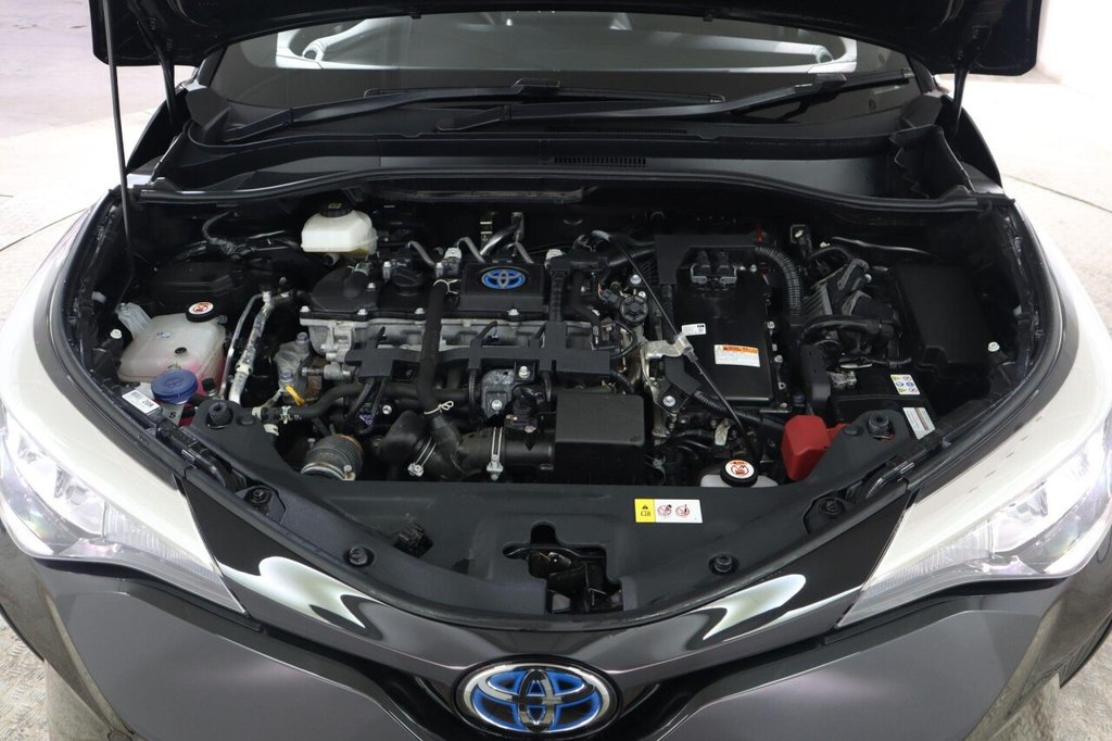 Used Toyota C-HR 2023 for sale - 77263673: Photo 28