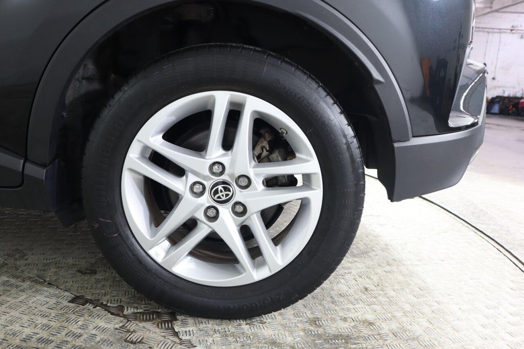 Used Toyota C-HR 2023 for sale - 77263673: Photo 31