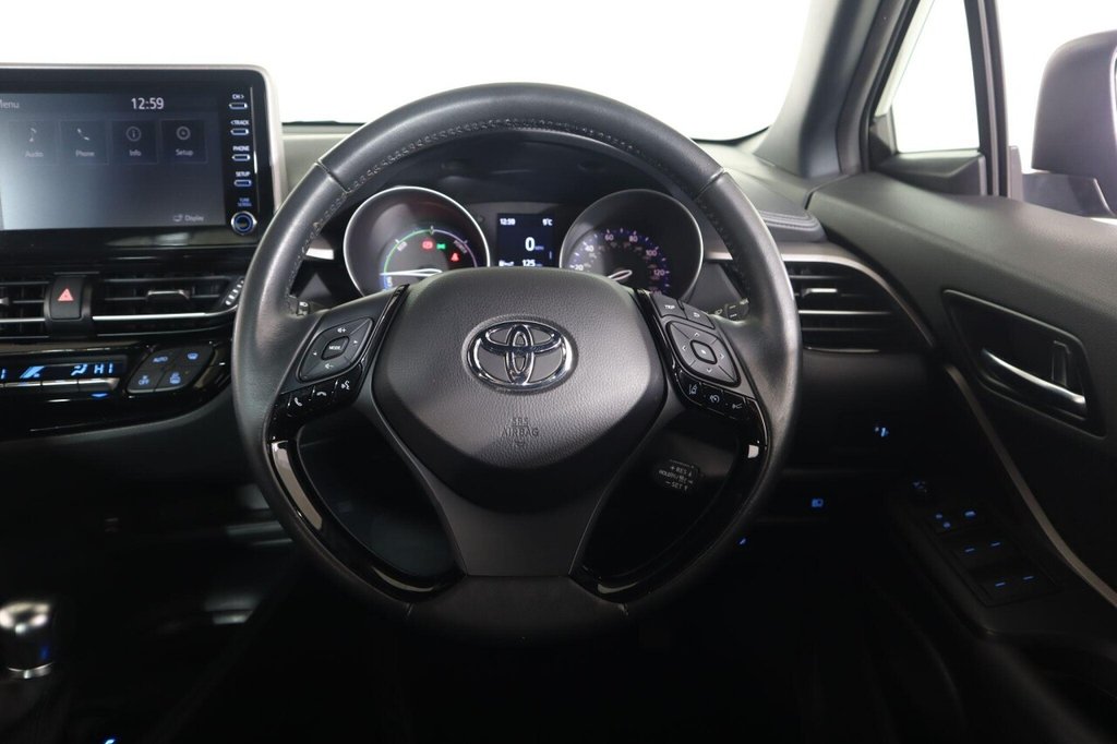 Used Toyota C-HR 2023 for sale - 77263673: Photo 44