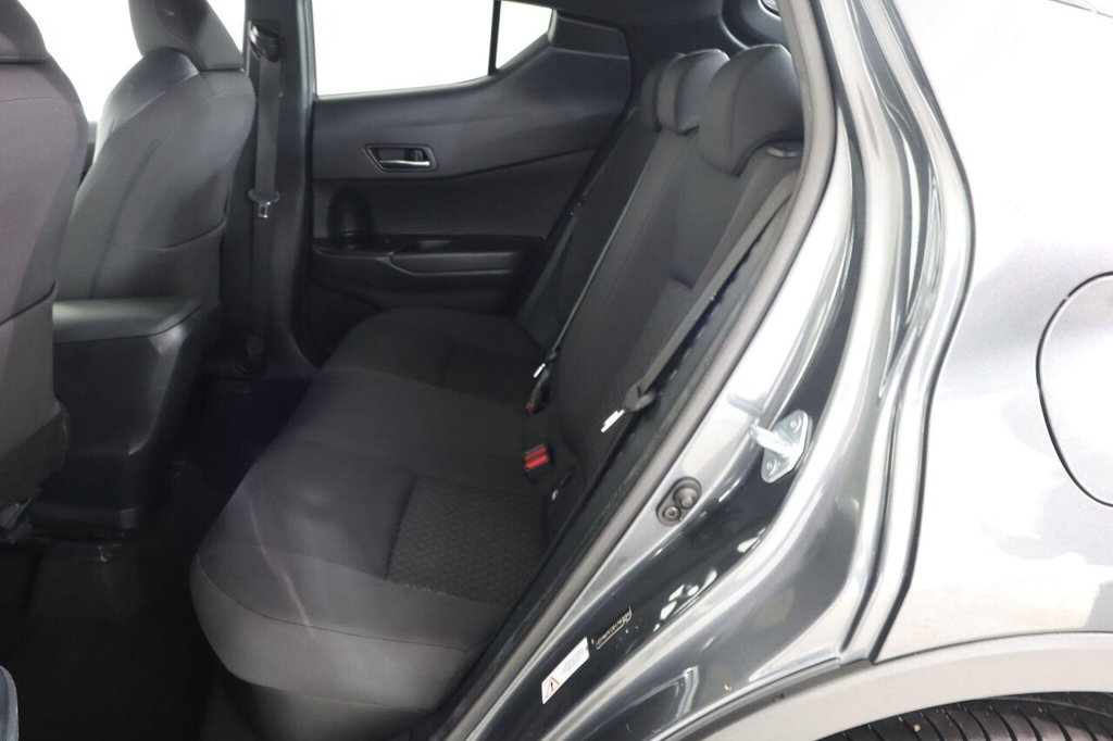Used Toyota C-HR 2022 for sale - 76686175: Photo 16
