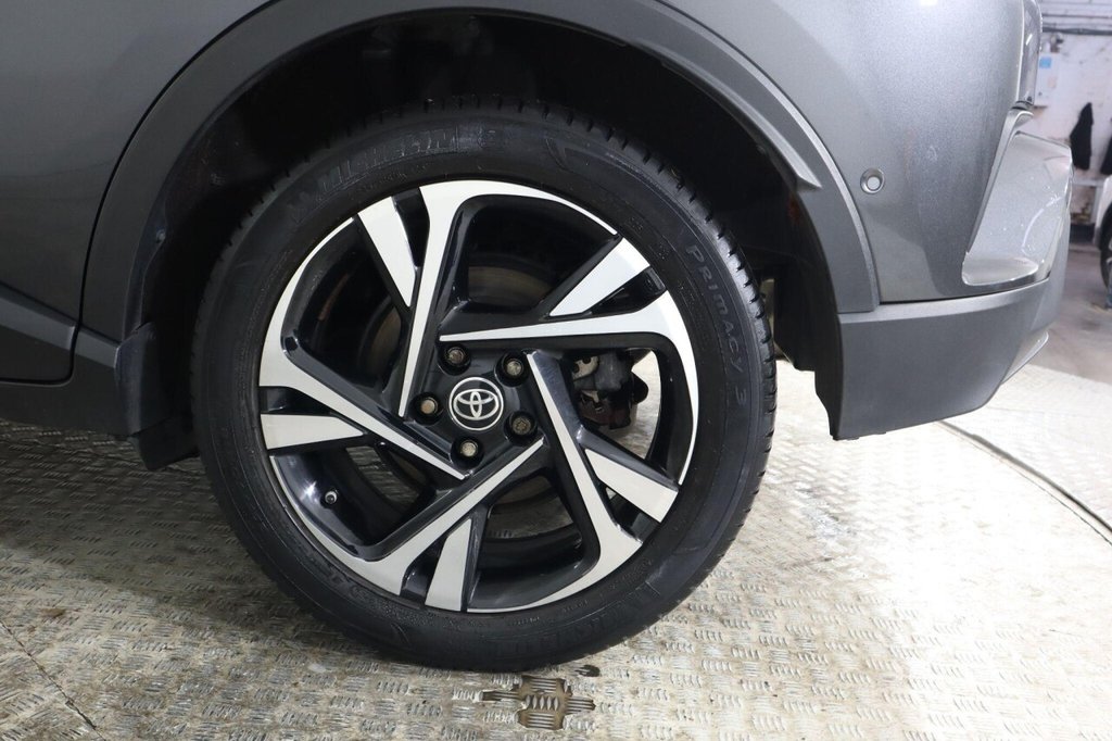 Used Toyota C-HR 2022 for sale - 76686175: Photo 32