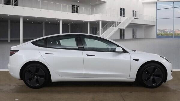Used Tesla Model 3 2022 for sale - 77551832: Photo 4