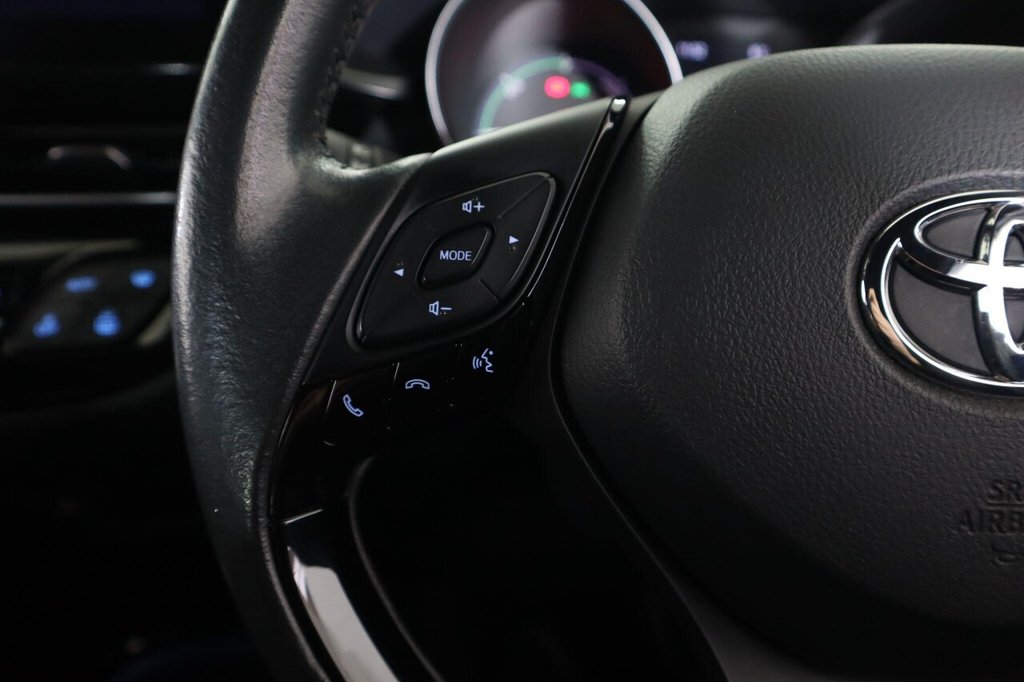 Used Toyota C-HR 2022 for sale - 76820982: Photo 18