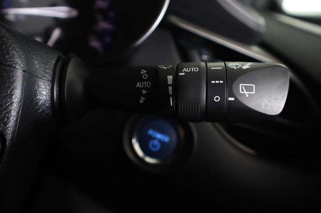 Used Toyota C-HR 2022 for sale - 76820982: Photo 19