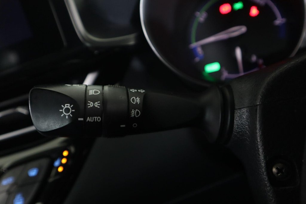 Used Toyota C-HR 2022 for sale - 76820982: Photo 20