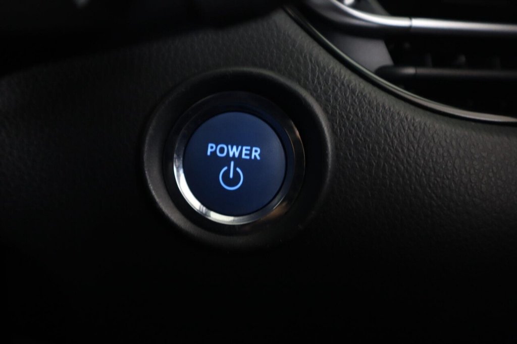 Used Toyota C-HR 2022 for sale - 76820982: Photo 22