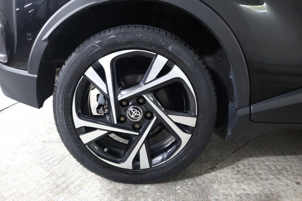 Used Toyota C-HR 2022 for sale - 76820982: Photo 30