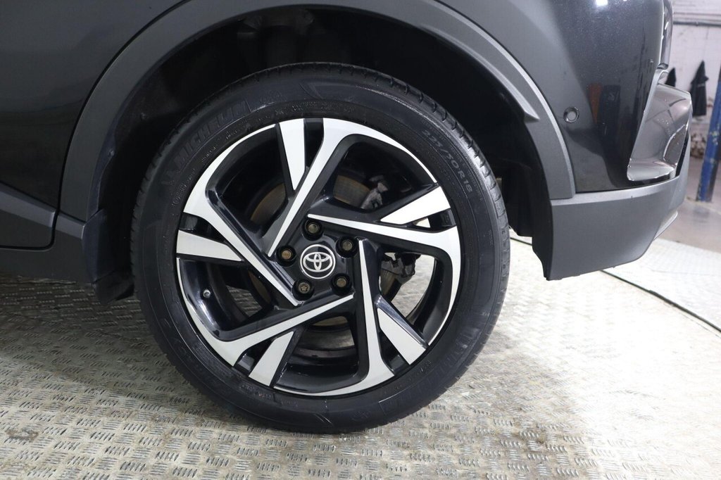 Used Toyota C-HR 2022 for sale - 76820982: Photo 31