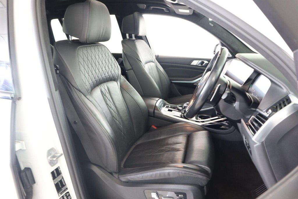Used BMW X7 2021 for sale - 77048815: Photo 15